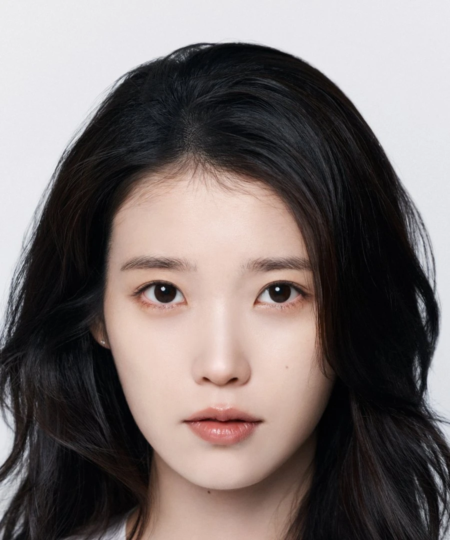 IU