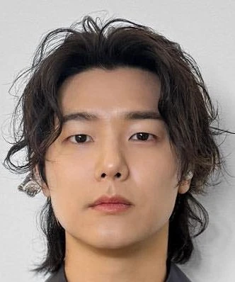 Kang Min Hyuk