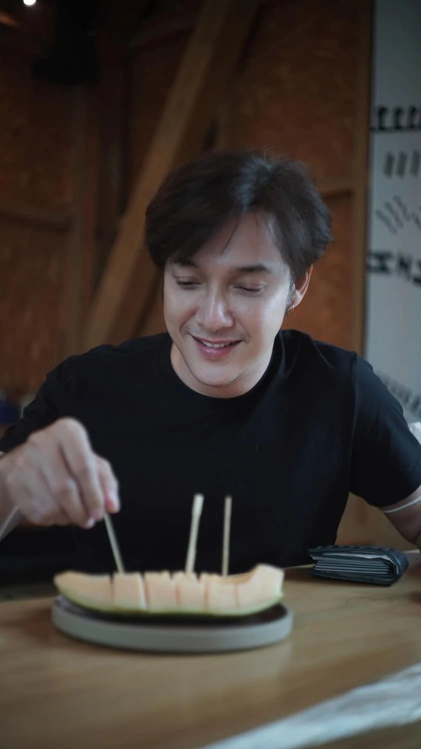 Art Palangtham Kromthongsuk