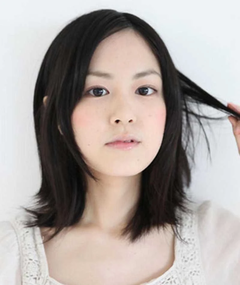 Kirishima Rina