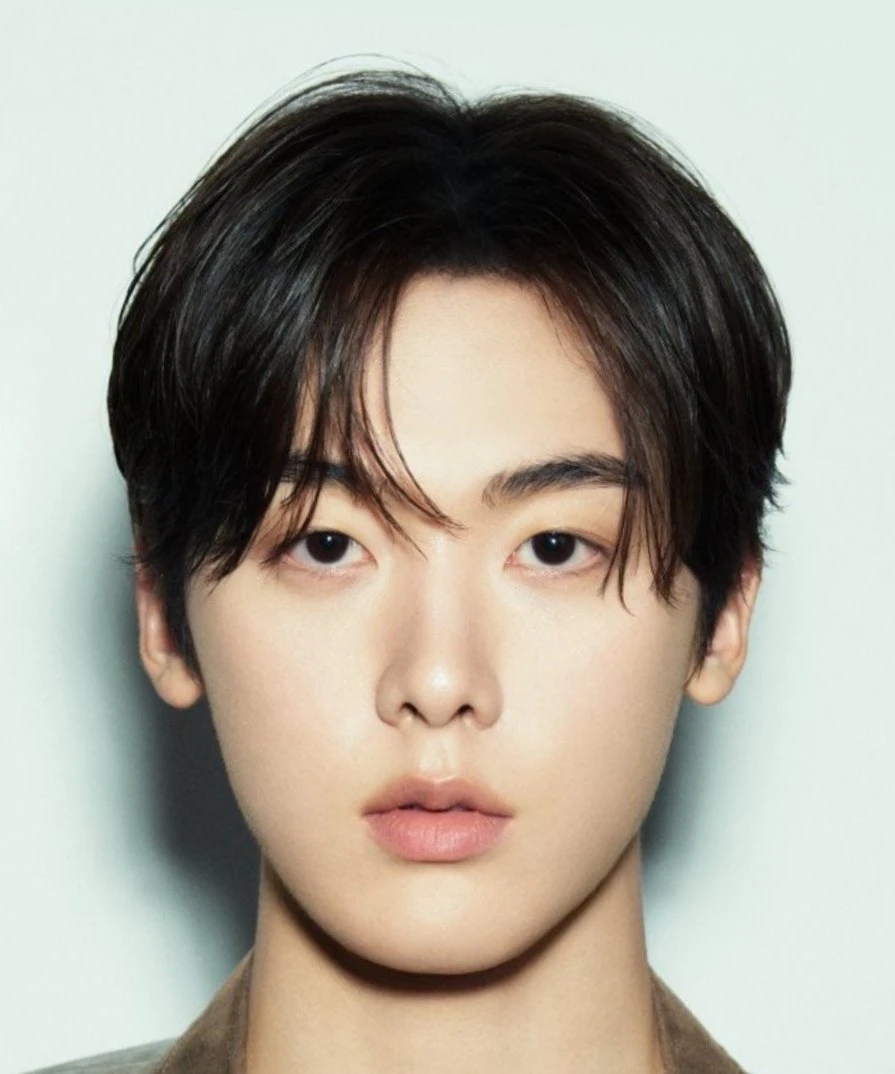 Yoon San Ha