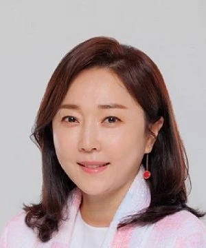 Kim Na Woon